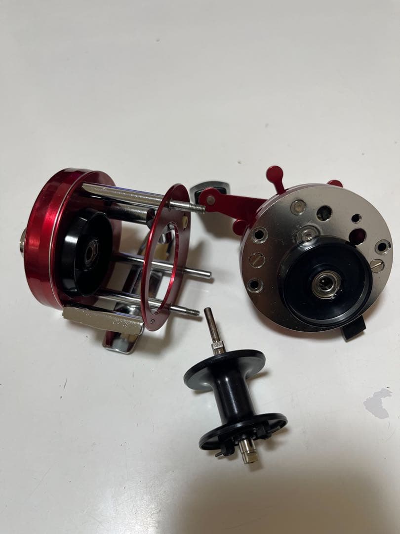 アブ　ABU アンバサダー　1500c レッド