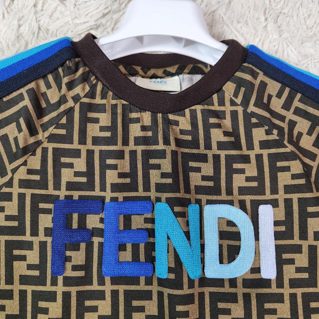 美品 FENDI Tシャツ ズッカ FF柄 ロゴ