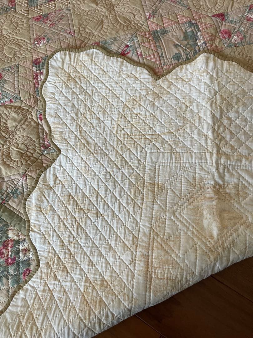 花柄キルティング大判キルト