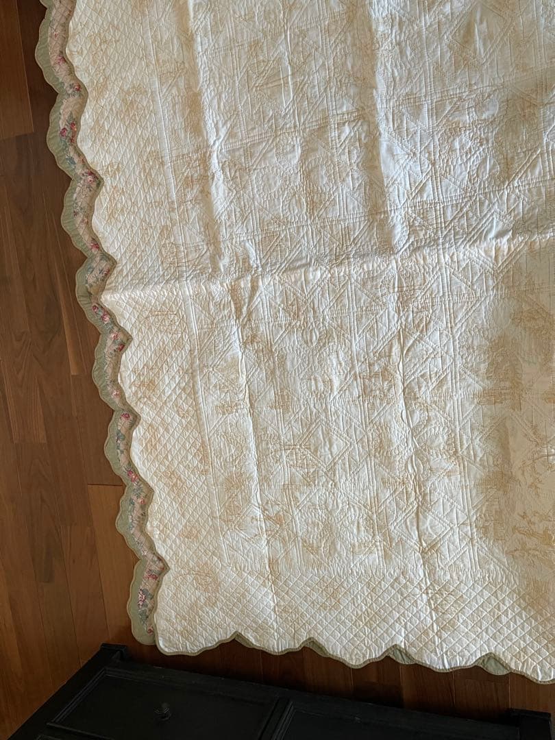 花柄キルティング大判キルト