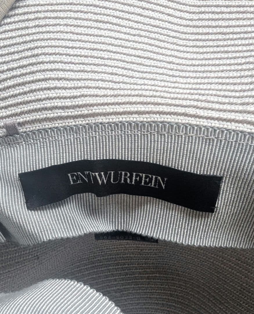 ENTWURFEIN エントワフェイン　Laura