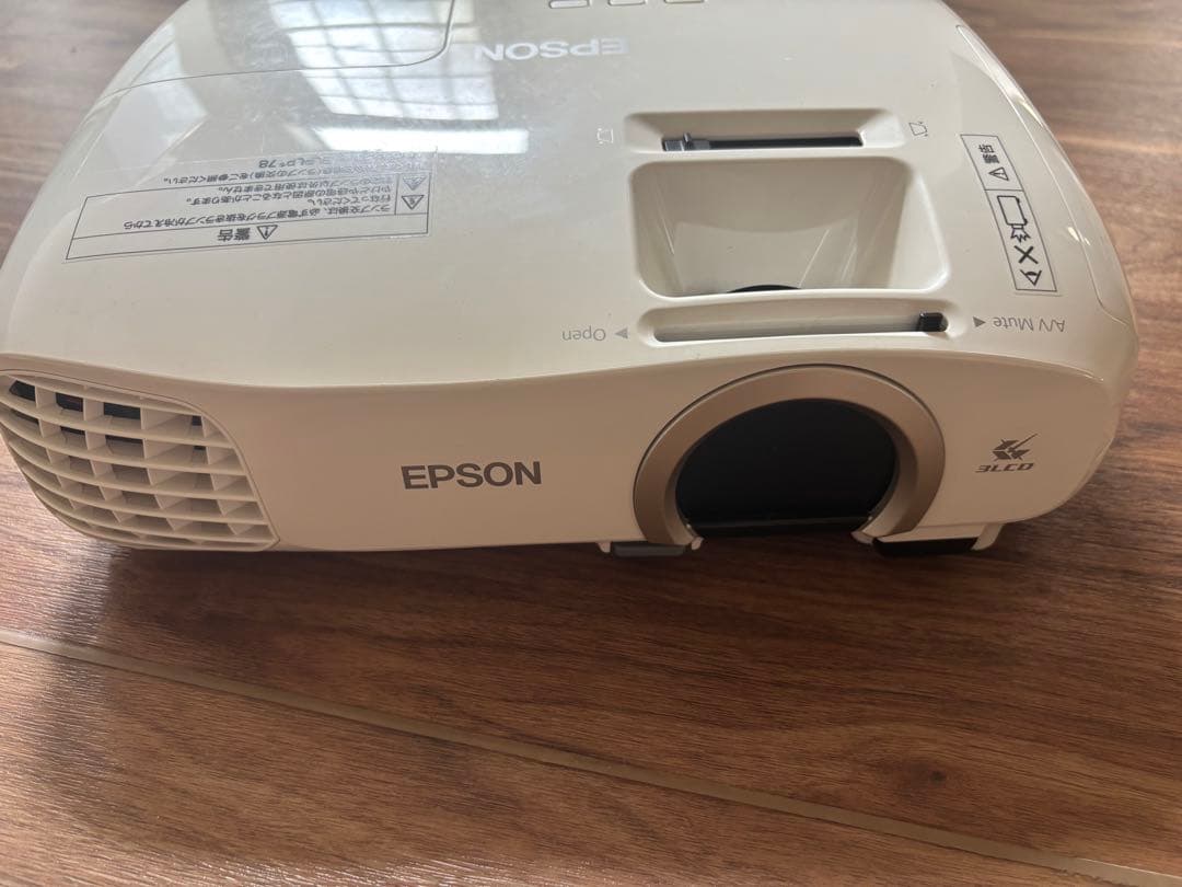 プロジェクター EPSON EH-TW5200