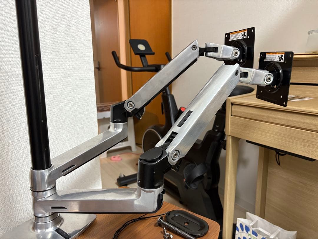 エルゴトロン LXデュアル デスク マウント アーム スタッキング