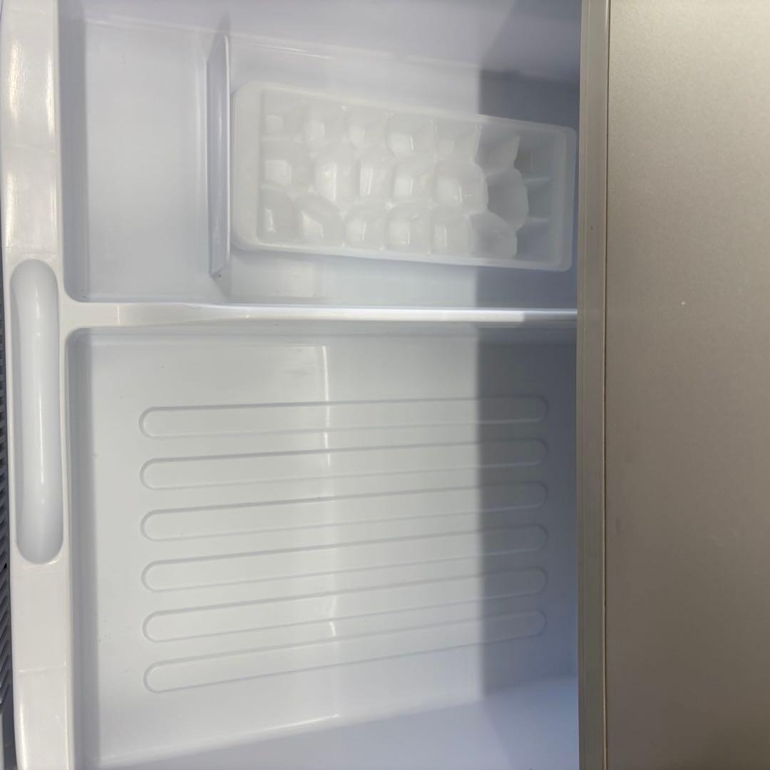 858❤️冷蔵庫　SHARP　300-400ℓ　大型　両開き　中古　安い　設置無料