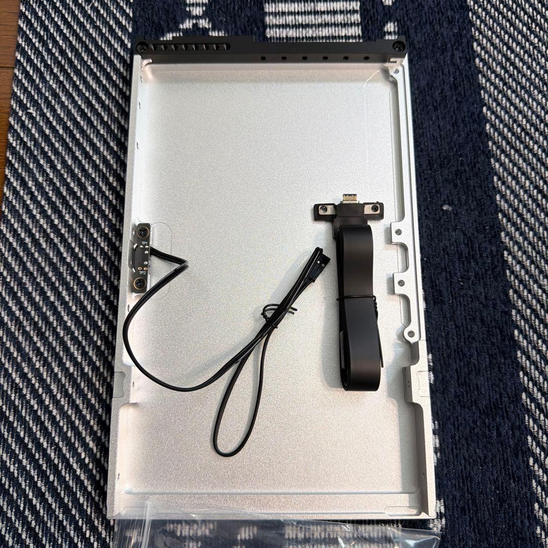 やくまる　Formd t1 V2.5 シルバー