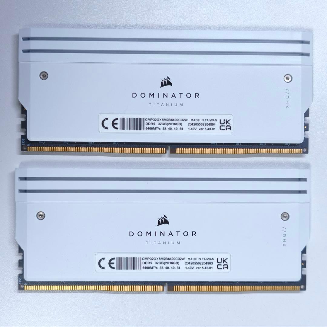 メモリー Corsair DDR5 CMP32GX5M2B6400C32W