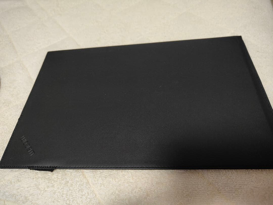 Wacom Movink13 純正スリーブ付