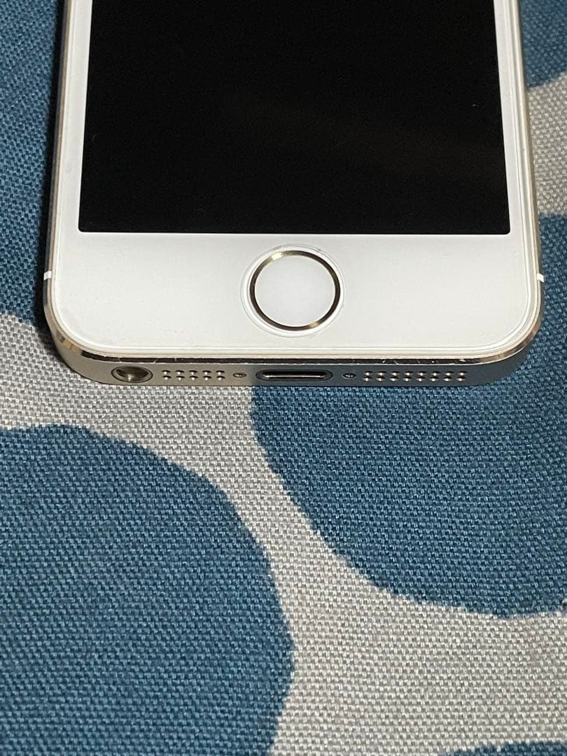 iPhone5s ゴールド 64GBバッテリー100%