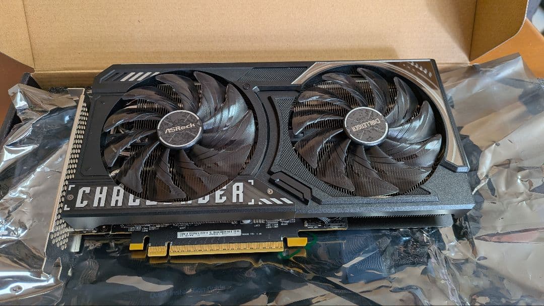 グラフィックボード・グラボ・ビデオカード ASRock Intel ARC B570 OC Edition 10GB