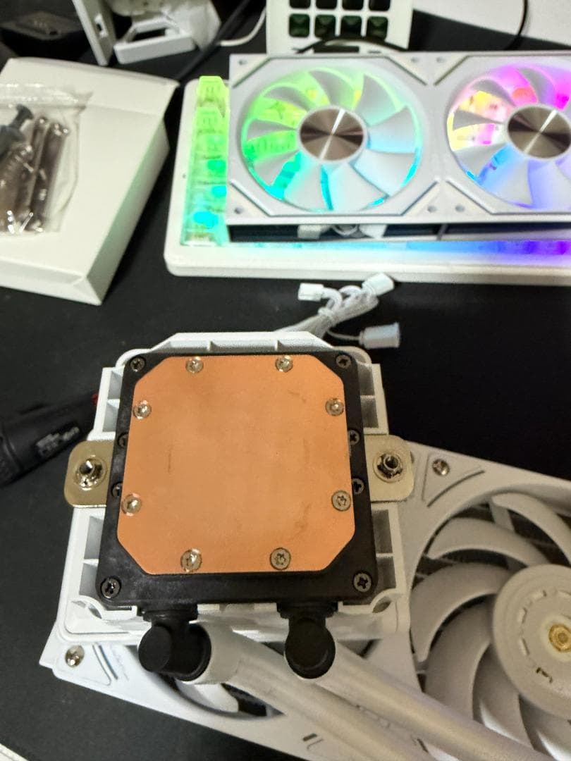 Thermalright wonder vision 360 水冷クーラー