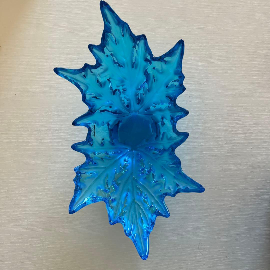 Lalique 青い葉形ガラス皿 箱付き