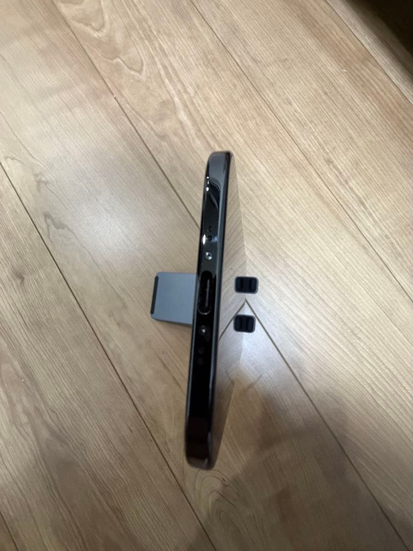 iPhone air スペースブラック　256GB 美品 ケース2個付き