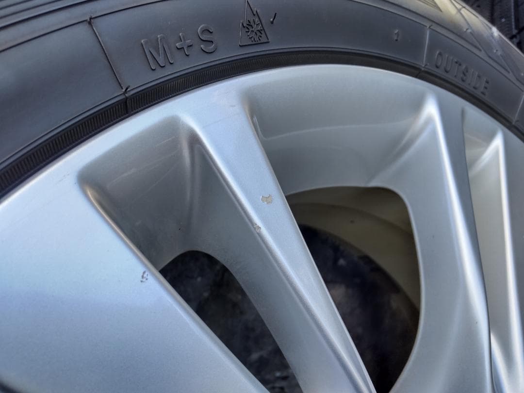 235/55R19 レクサスRX純正ホイル＋スタッドレスタイヤ