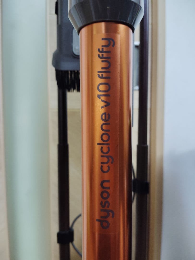 kulaさん専用 Dyson Cyclone V10 Fluffy (SV12