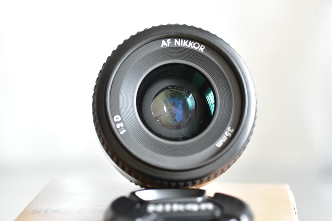 元箱あり　Nikon AF Nikkor 35mm f/2D レンズ