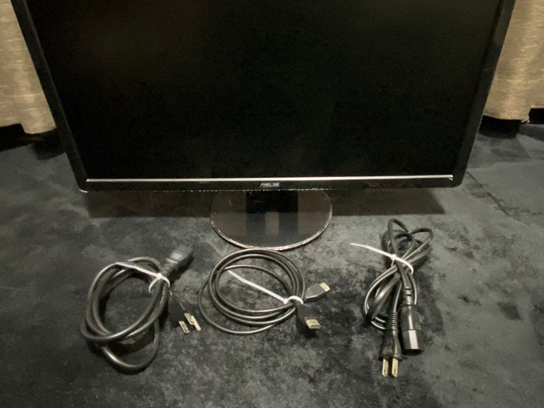 ASUSTek ゲーミングモニター24型、アイ・オー・データ マルチ画面 USB