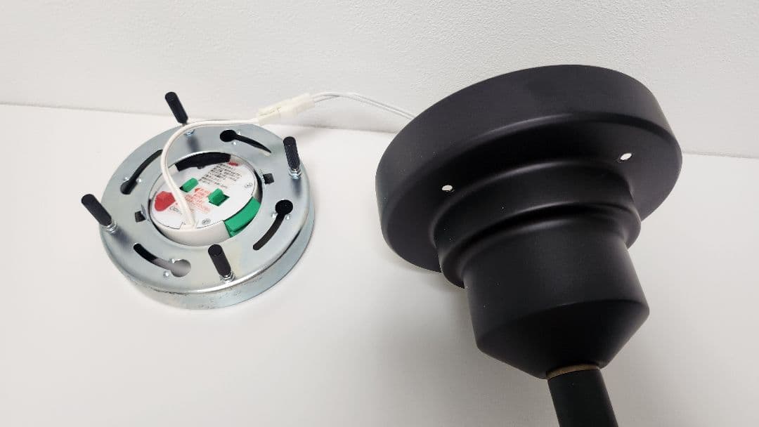 【LED電球付き/美品】UNICO Astre シーリングライト LT-2675