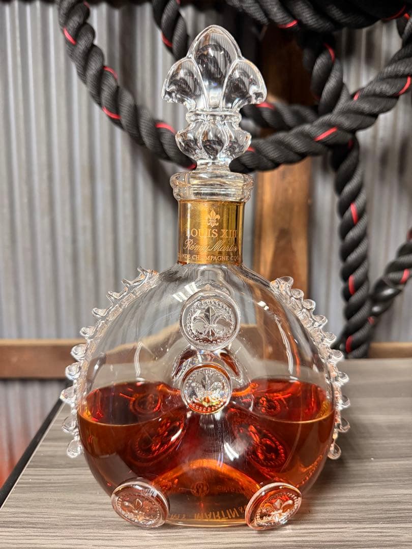 バカラ製クリスタルボトル LOUIS XIII Rémy Martin 空瓶