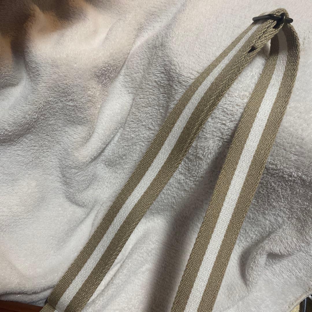 Kanmi カンミ　本革　ボディバッグ　ウエストバッグ　極美品　匿名配送