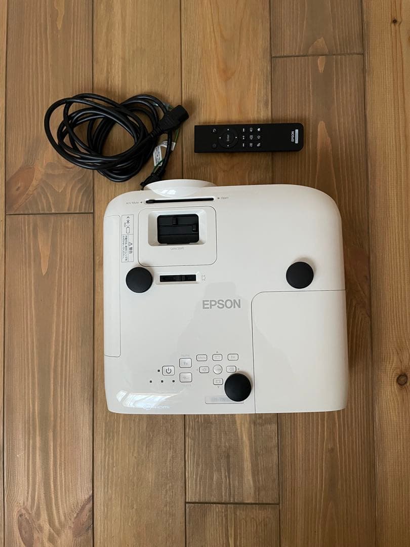 プロジェクター dreamio EH-TW5750