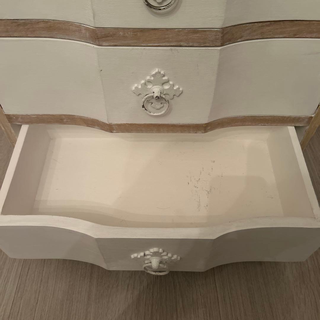 サラグレース　ブランディボワール　チェスト