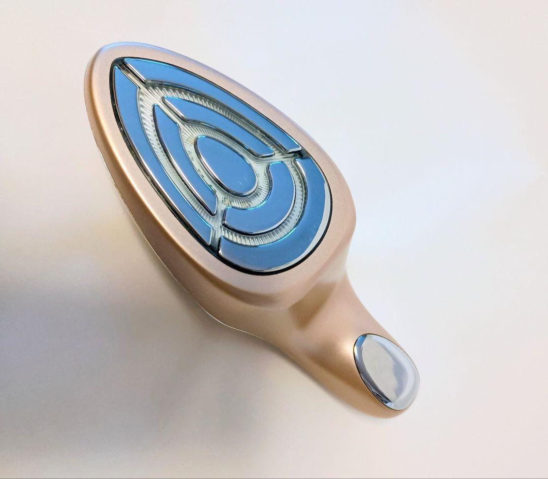 ME ラボンエクラ　IKKO 美顔器