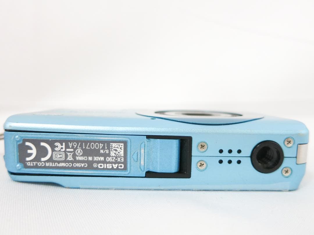 デジタルカメラ CASIO EXILIM EX-Z90 ライトブルー ※電池なし