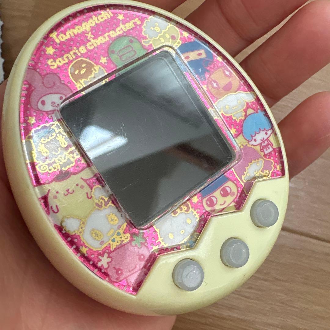 たまごっちみくす　サンリオ　コラボ　中古