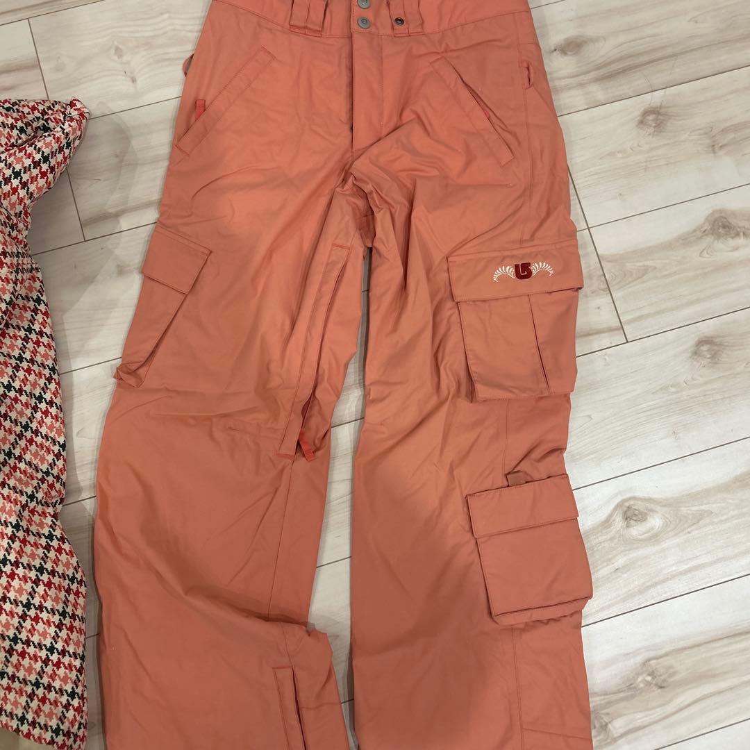 ビビチャン様Burton スノーボードウェア上下セット サイズS ピンク系