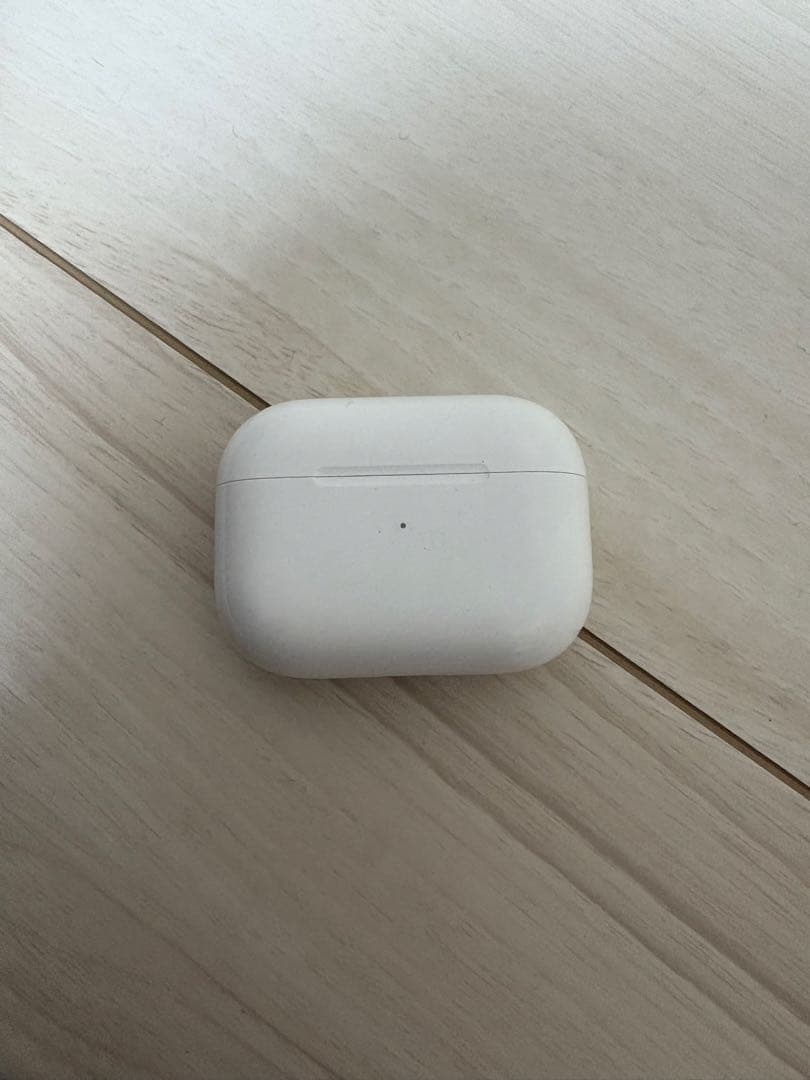 AirPodsPro第二世代（A3047）ホワイト 本体 充電ケース付き