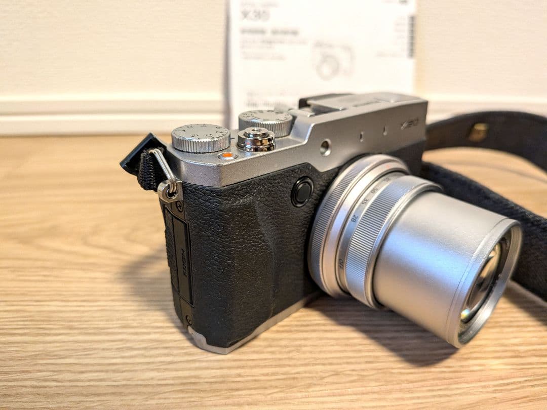 FUJIFILM デジタルカメラ FX-X30 シルバー