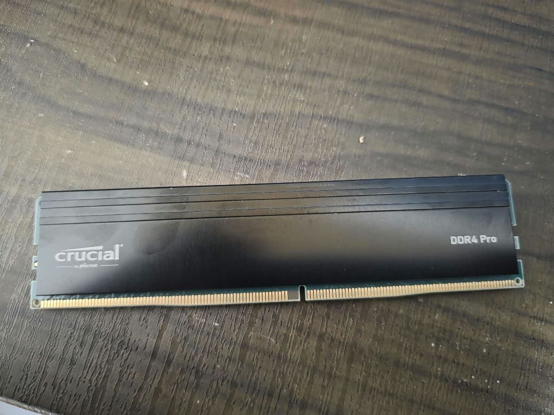 Crucial DDR4 Pro メモリー 16GB(16×12)