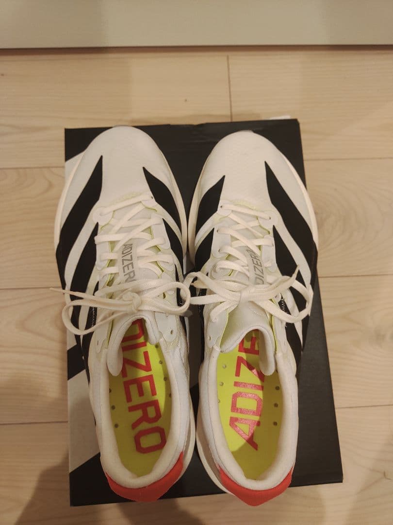 H*送様 アディゼロ ジャパン 9 25センチ