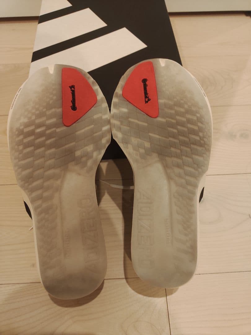 H*送様 アディゼロ ジャパン 9 25センチ