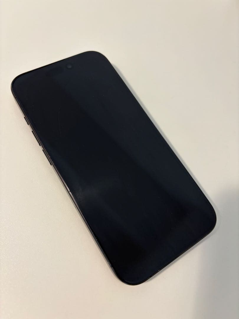 Apple iPhone 15 Pro 128GB ブラックチタニウム 本体のみ