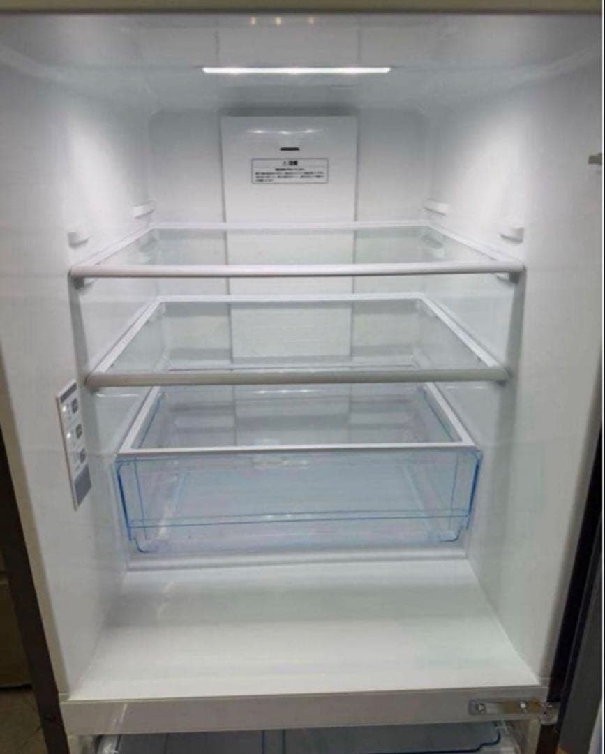 【高年式】 2023年式 282L Hisense 冷蔵庫 HR-D2802S