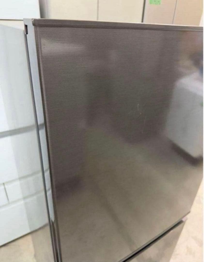 【高年式】 2023年式 282L Hisense 冷蔵庫 HR-D2802S