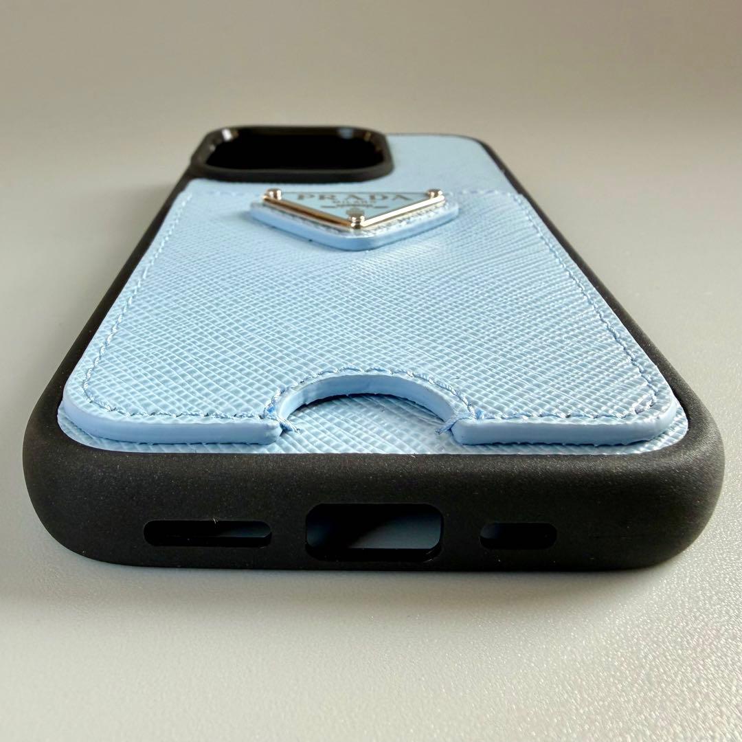 新品 未使用 PRADA プラダ iPhoneケース 15 Pro ロゴ 箱あり