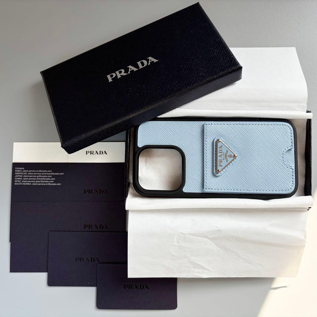新品 未使用 PRADA プラダ iPhoneケース 15 Pro ロゴ 箱あり