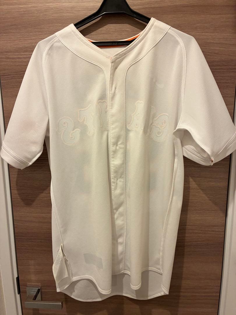 読売ジャイアンツ　小林誠司　ユニホーム