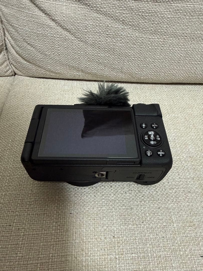 デジタルカメラ canon Powershot v1