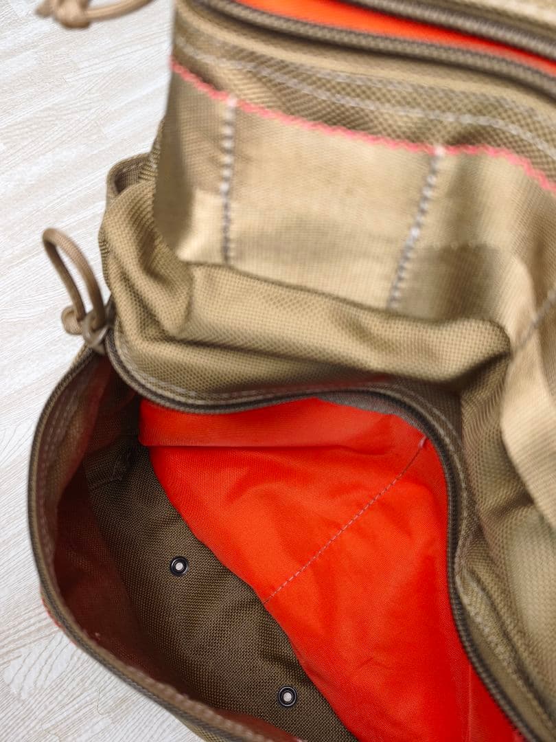 【美品・希少色】ブリーフィング アタックパック コヨーテ BRF136219