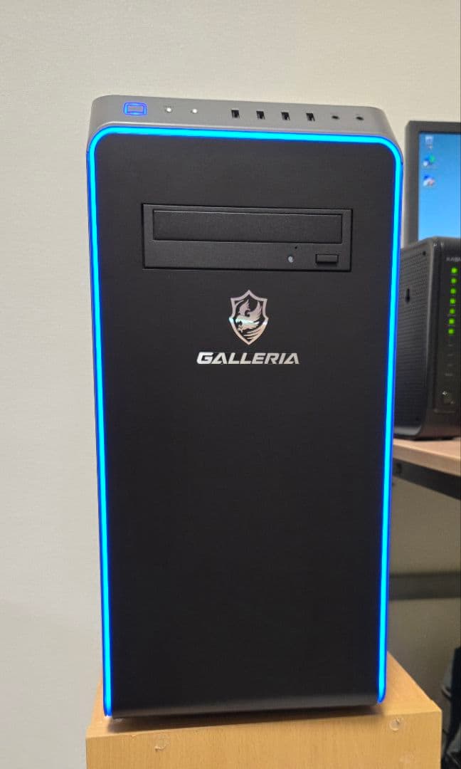 高性能 ゲーミングpc GALLERIA RTX4070 ワイルズ 水冷