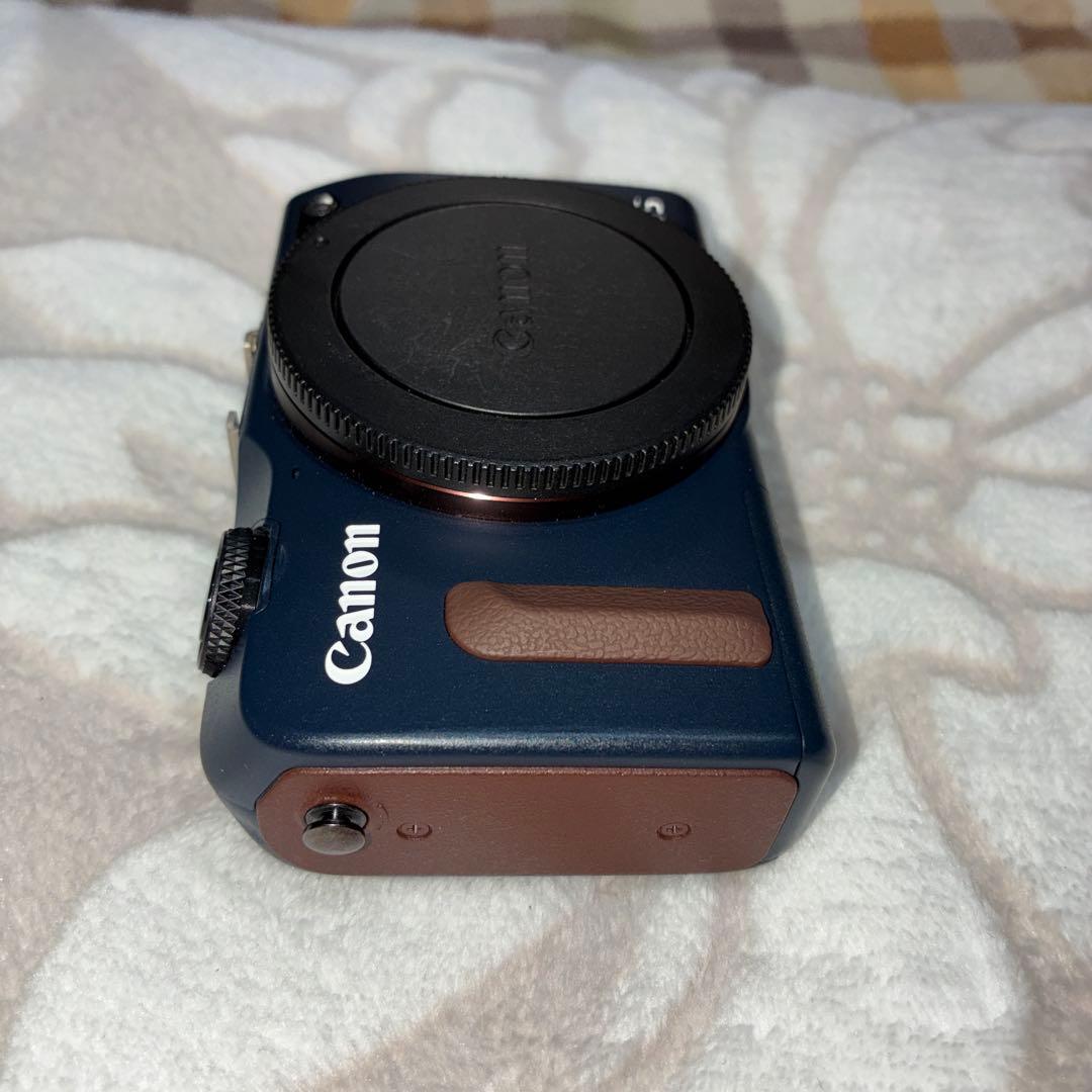 美品！Canon キャノン EOS M2ミラーレス一眼カメラ ボディ