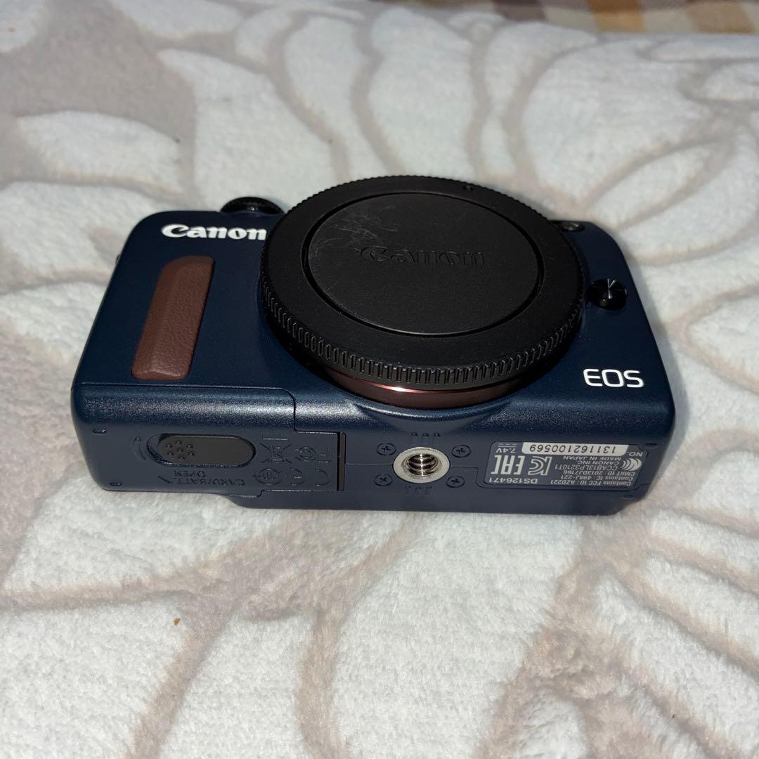 美品！Canon キャノン EOS M2ミラーレス一眼カメラ ボディ