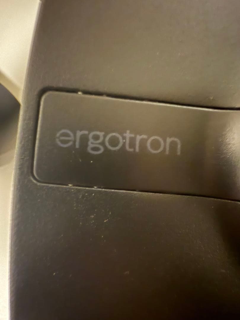 ergotron モニターアーム ブラック おまけ付き