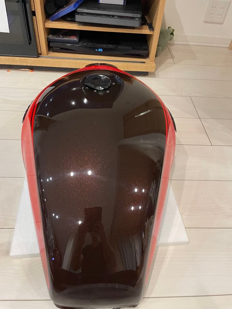 ゼファー1100 火の玉　フューエルタンク　純正タンク　美品KAWASAKI