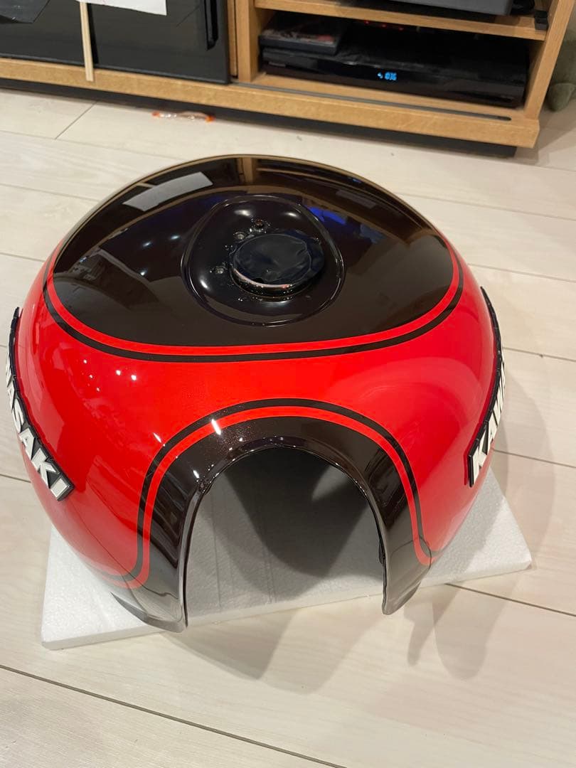 ゼファー1100 火の玉　フューエルタンク　純正タンク　美品KAWASAKI