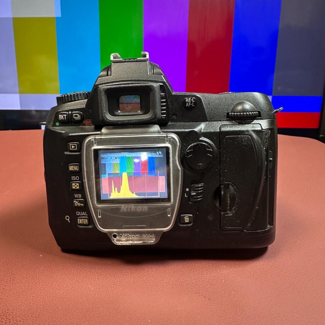 ニコン D70 デジタル一眼レフカメラ 18-70mmレンズ、CF32GB付き