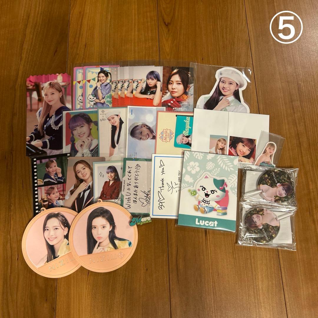 ☆公式☆ NiziUグッズまとめ売り①〜⑨